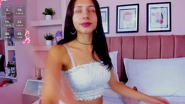 Snapshot of Katteyes__ chatting on April 28, 2:00 pm Katteyes online show from April 28, 2:00 pm