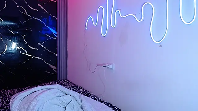 jamescurly00 online show from February 17, 7:27 am