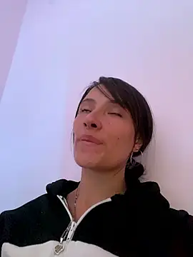 Snapshot of Michelle_ec chatting on January 16, 5:50 pm Michelle ec online show from January 16, 5:50 pm