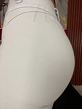 Snapshot of Michelle_ec chatting on February 20, 5:57 pm Michelle ec online show from February 20, 5:57 pm