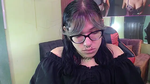 lilith ayanami online show from May 7, 11:37 am