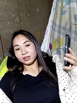 Snapshot of Ruby-224 chatting on February 2, 2:43 am Ruby-224 online show from February 2, 2:43 am