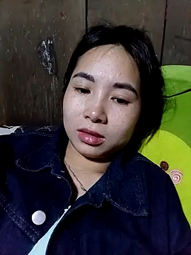 Snapshot of Ruby-224 chatting on February 24, 4:32 am Ruby-224 online show from February 24, 4:32 am