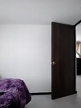 Snapshot of Kurobabeee chatting on February 13, 5:31 pm Kurobabeee online show from February 13, 5:31 pm