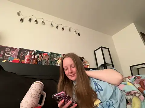 prettygirltracy 12 online show from January 6, 7:39 pm