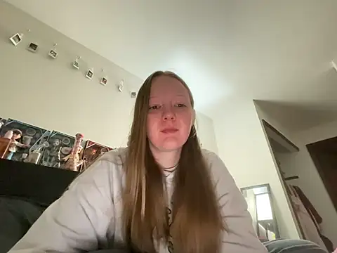 prettygirltracy 12 online show from February 1, 11:53 am