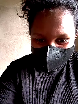 Snapshot of Neha-babySl chatting on January 7, 4:37 am Neha-babySl online show from January 7, 4:37 am