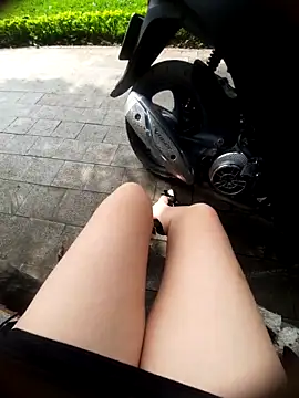 Snapshot of puka_sex chatting on February 27, 6:24 am puka sex online show from February 27, 6:24 am