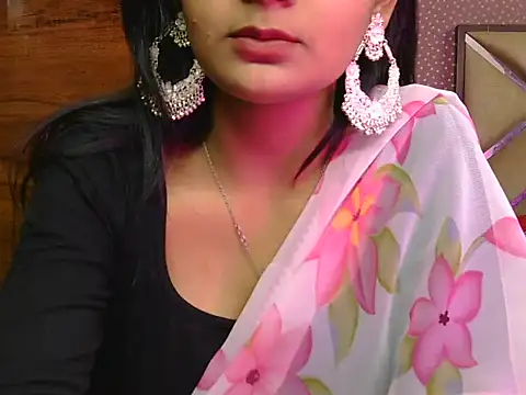 sweet riyaaa online show from April 28, 4:50 am