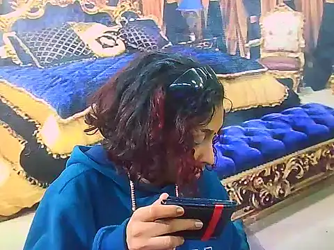 Snapshot of IndianSexyButt chatting on July 10, 5:12 am IndianSexyButt online show from July 10, 5:12 am