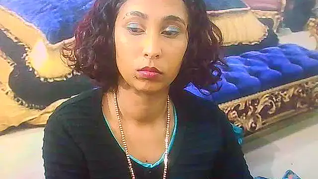 Snapshot of IndianSexyButt chatting on July 11, 5:32 am IndianSexyButt online show from July 11, 5:32 am