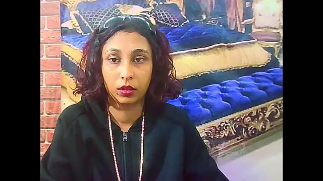 Snapshot of IndianSexyButt chatting on July 15, 5:45 am IndianSexyButt online show from July 15, 5:45 am