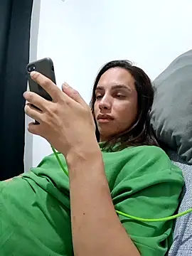 Snapshot of ofjuliaa chatting on May 1, 12:26 am ofjuliaa online show from May 1, 12:26 am