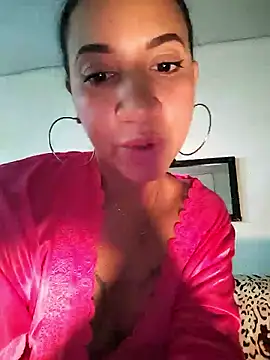 Miley08c online show from January 6, 6:22 pm