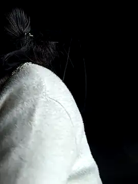 Snapshot of pinkky1 chatting on January 8, 2:14 am pinkky1 online show from January 8, 2:14 am