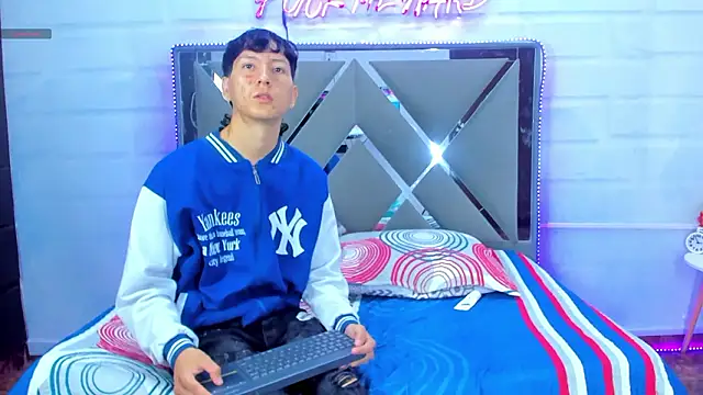 BunnyLove  online show from March 2, 12:13 am