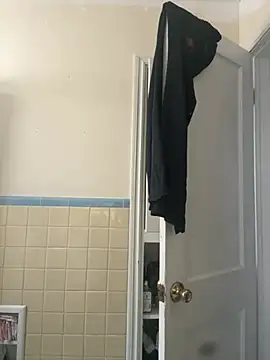 Snapshot of Tamiii420 chatting on February 24, 6:17 pm Tamiii420 online show from February 24, 6:17 pm