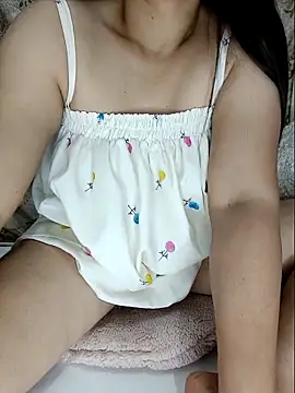 Snapshot of linhha23 chatting on April 29, 3:27 pm linhha23 online show from April 29, 3:27 pm