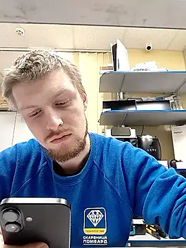 yurii magic online show from February 5, 7:35 am