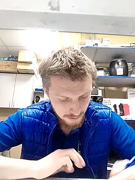 yurii magic online show from February 9, 7:56 am