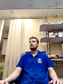 yurii magic online show from February 23, 7:17 am