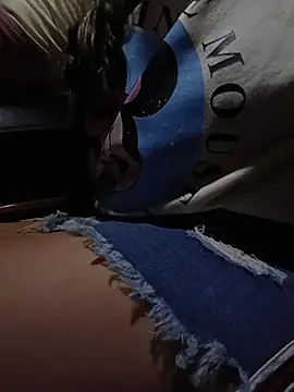 leidyvic online show from January 7, 5:43 am