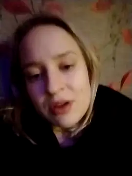 Snapshot of Mila_weed chatting on February 21, 3:02 pm Mila weed online show from February 21, 3:02 pm