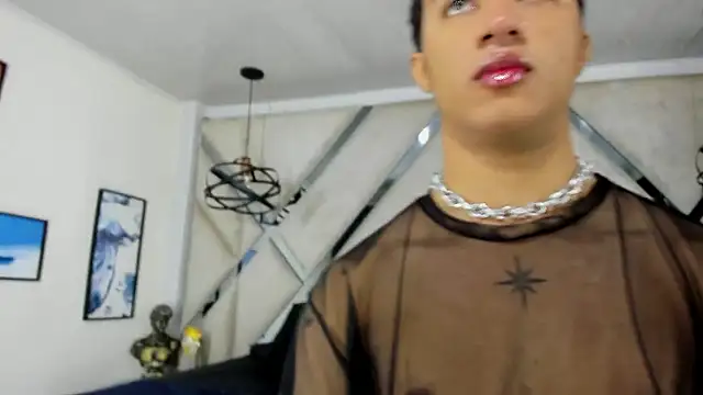 Andyy07  online show from January 13, 8:58 pm