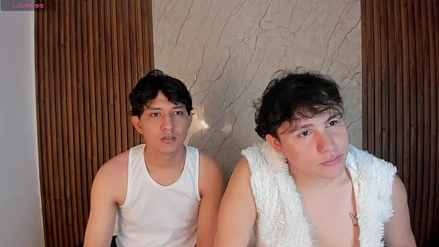 Snapshot of benji_and_nathan chatting on January 13, 11:15 am benji and nathan online show from January 13, 11:15 am