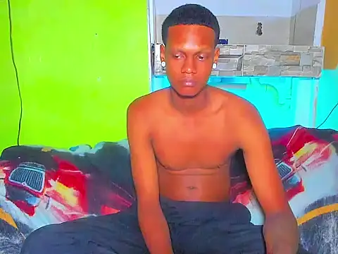 aunstin mohamme online show from April 16, 4:35 am