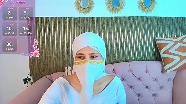 Snapshot of Rashid_Farah111 chatting on May 16, 10:58 am Rashid Farah111 online show from May 16, 10:58 am