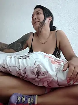 Snapshot of Lilitth_ chatting on February 28, 8:48 am Lilitth online show from February 28, 8:48 am