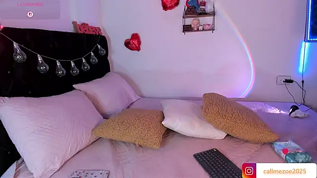 zoe siren online show from February 20, 12:29 am