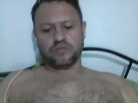 Snapshot of juanpablosmith chatting on January 7, 5:43 am juanpablosmith online show from January 7, 5:43 am