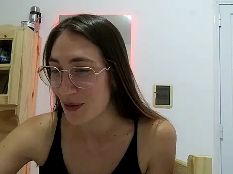 Noracherry online show from February 24, 10:08 pm