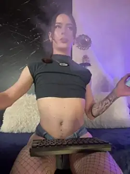 Alana Stone online show from May 24, 6:46 pm