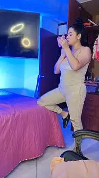 Girl kataleya10 online show from May 14, 11:33 pm