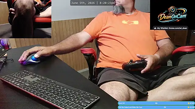 Snapshot of DeanonCam chatting on June 6, 1:21 am DeanonCam online show from June 6, 1:21 am