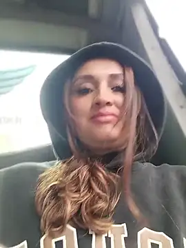 Alejandra N online show from June 16, 4:53 pm