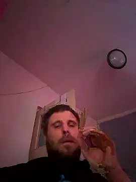 Snapshot of SweetLemonMan chatting on January 11, 2:33 pm SweetLemonMan online show from January 11, 2:33 pm