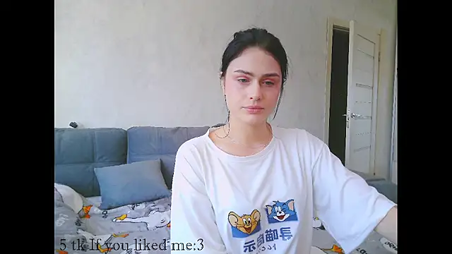 VanessaTenderness online show from February 4, 6:30 am