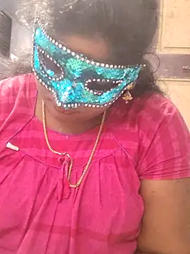 divyasree1431 online show from February 14, 5:26 am