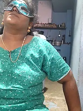 divyasree1431 online show from April 12, 1:05 pm