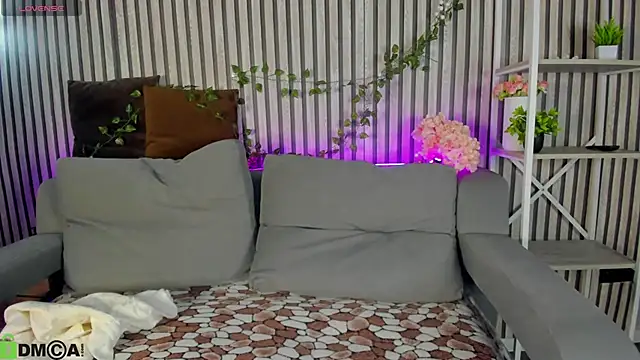 Snapshot of Sally_Ange1 chatting on March 2, 9:16 am Sally Ange1 online show from March 2, 9:16 am