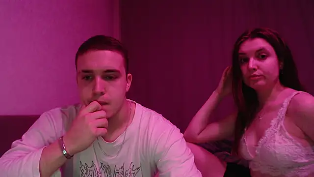 Snapshot of Eva_Alex_ chatting on January 13, 12:27 am Eva Alex online show from January 13, 12:27 am