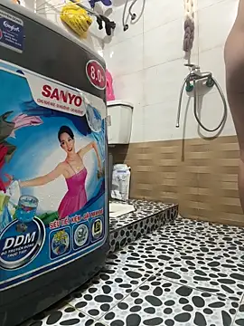 SISI-SEXXY online show from June 21, 6:05 am