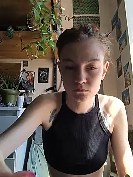 Snapshot of Shy_Bamby chatting on June 20, 9:34 am Shy Bamby online show from June 20, 9:34 am