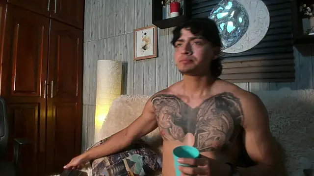 elliot colton online show from June 3, 11:43 pm