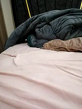 Snapshot of reddiamond07 chatting on February 7, 12:09 pm reddiamond07 online show from February 7, 12:09 pm