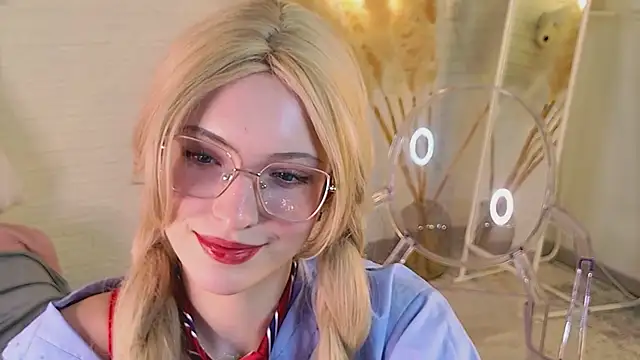 Yayaa Love online show from March 15, 4:13 pm